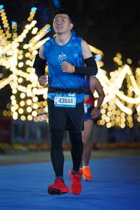 BIB: 43844
                            <button type="button" onclick="openModal(19752725)" class="btn btn-primary btn-sm float-right btn-popup" data-toggle="modal" data-target=".modal-high-quality">
                        <i class="fas fa-shopping-cart"></i> Add to Cart
                    </button>
                                            <button type="button" onclick="isThisMe(19752725, true)" class="btn btn-success btn-sm float-right btn-popup btn-isme hidden" data-toggle="tooltip" data-placement="bottom" title="นี่คือรูปของคุณใช่ไหม คลิกที่นี่เพื่อเอาเข้าอัลบั้ม">
                        <i class="fas fa-plus"></i> Add to album
                    </button>
                    <button type="button" onclick="isThisMe(19752725, false)" class="btn btn-warning btn-sm float-right btn-popup btn-isnotme hidden">
                        <i class="fas fa-ban"></i> Remove from album
                    </button>